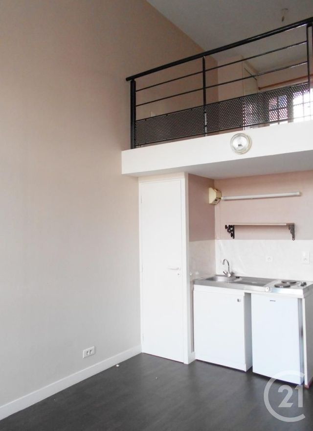 Appartement F2 à louer - 2 pièces - 27.35 m2 - DOUAI - 59 - NORD-PAS-DE-CALAIS - Century 21 La Chartreuse